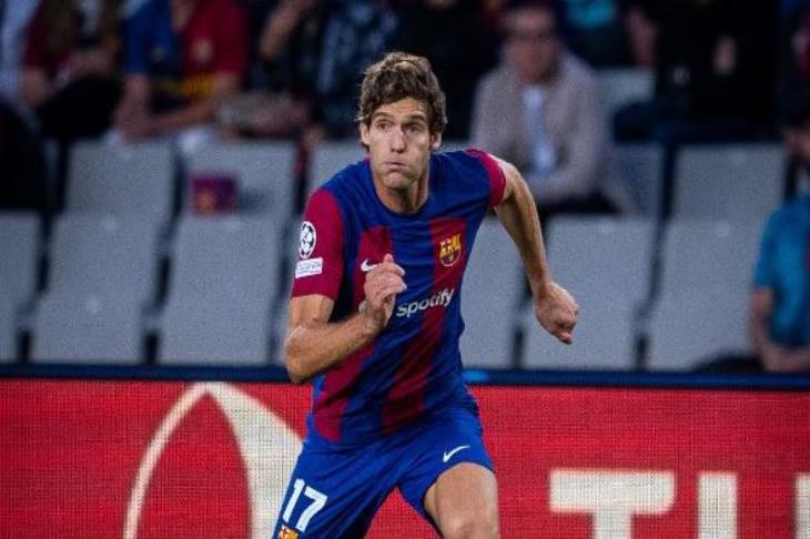 ماركوس ألونسو لاعب برشلونة